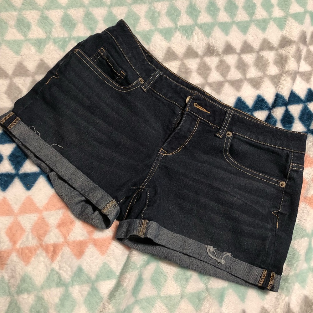 👖Aeropostale midi shorts